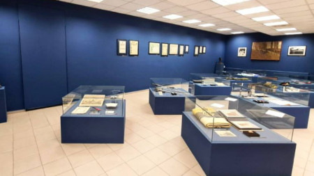 В Националния военноисторически музей (НВИМ) в София е подредена изложба