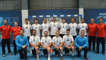 Мъжкият ни национален отбор по хандбал тренира във Варна от