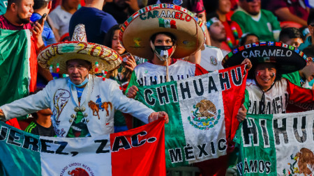 Националният отбор на Мексико ще играе пред празни трибуни в