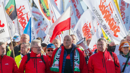 Полските миньори излязоха на протест и край Съда на Европейския съюз в Люксембург, 22 октомври 2021 г.