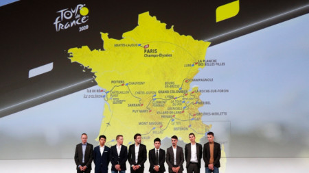 Редица големи колоездачи бяха на представянето на маршрута на Обиколката на Франция.