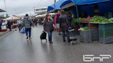 Съботният пазар в Комотини 