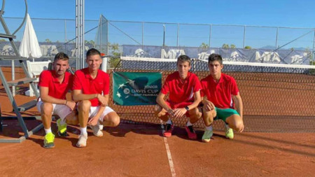 Тенис националите на България до 16 години започнаха с убедителна