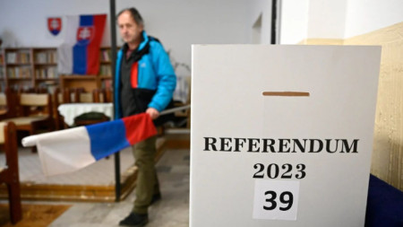 Подготовка на избирателна секция за референдума