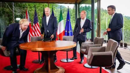 v.l.n.r.: Boris Johnson, Joe Biden, Olaf Scholz und Emmanuel Macron 