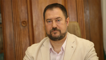 Председателят на ДАБЧ Петър Харалампиев