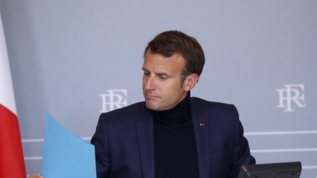 Френският президент Еманюел Макрон заяви днес официално че ще се