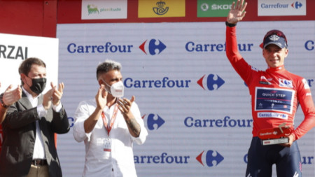 Евенпул докосва победата в Обиколката на Испания по колоездене
