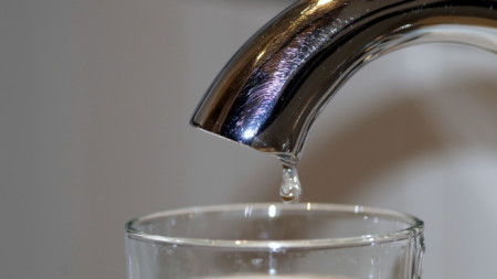 Половин Перник ще бъде без вода днес предупреждават от ВиК Заради