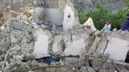 Разрушения в провинция Пактика  след труса. Снимка: Афганистанска правителствена информационна агенция