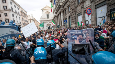 На протеста в Рим срещу ковид пропуските  - 9 октомври 2021 г.