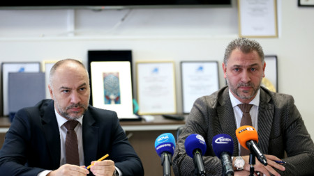 Директорът на ГДБОП главен комисар Боян Раев (вдясно) и неговият заместник старши комисар Емил Борисов 