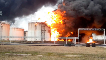 Пожарът в петролното депо в Белгород