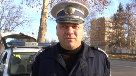Началникът на Пътна полиция в Казанлък Тодор Николов