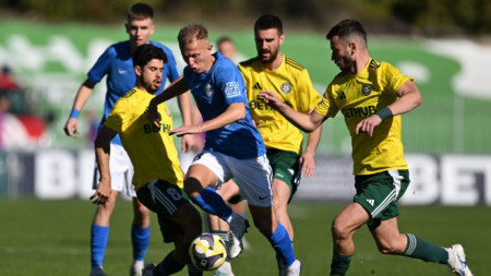 Отборът на Добруджа надигра с 2:0 състава на Спартак (Вн)