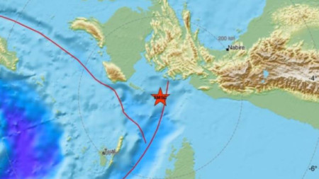 Земетресение с магнитуд 5.9 по Рихтер близо до югозападно от бреговете на Папуа, Индонезия