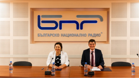 Die Direktorin des Staatlichen Kulturinstituts, Snezhana Yoveva, und Rundfunkintendant Milen Mitew