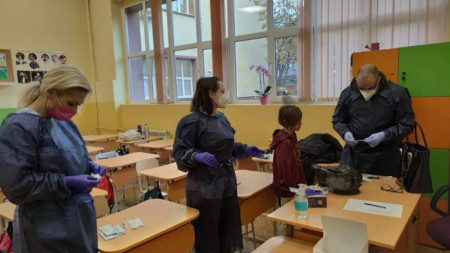 68 от учениците от 1 до 4 клас в София