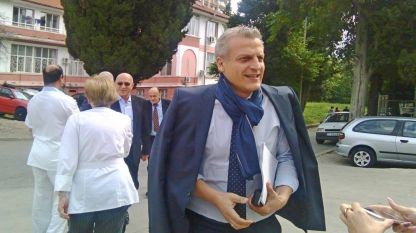 Министър Москов се срещна с медиците в Стара Загора