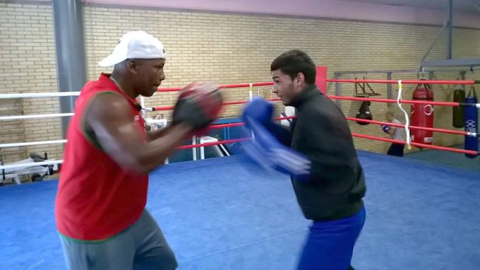 Кубинският треньор на българите Жоел Арате очаква добро представяне