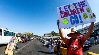 Един от протестите в Мексико срещу политиката на САЩ за разделяне на семейства на мигранти на границата.