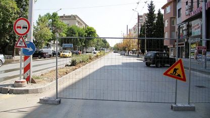 Продължават ремонтите на основни пътни артерии в Стара Загора