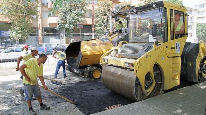 В Стара Загора продължават ремонтните дейности по улици и тротоари