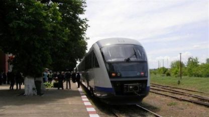 Пътнически влакове от Крайова към Видин потеглиха по Дунав мост 2