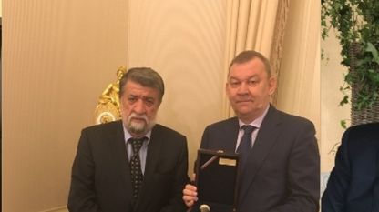 Министър Рашидов с Юрий Ушаков
