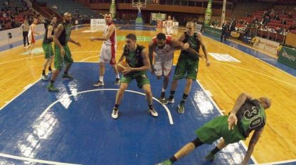  „Берое“ победи „Куманово“ в Балканската лига по баскетбол