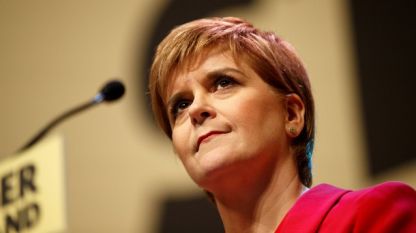 Първия министър на Шотландия Никола Стърджън  нарече решението „опит за отричане на демокрацията“.