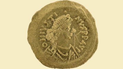 Златна монета на император Юстин I