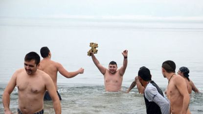 Илиян Стоянов извади кръста във Видин