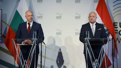 Rosen Zhelyazkov (L) and Christian Stocker 
