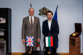 His Excellency Nathaniel Copsey (L) and Minister Miroslav Borshosh