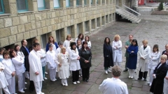 Великотърновски лекари по време на протеста им от 15 февруари 2010 г.