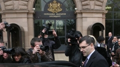 Министърът на финансите Симеон Дянков на излизане след срещата с президента Георги Първанов в петък