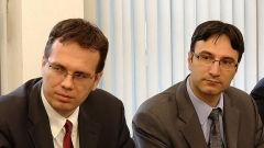Ο οικονομολόγος Ρουσλάν Στέφανοφ και ο υπουργός Οικονομίας και Ενέργειας Τράιτσο Τράικοφ