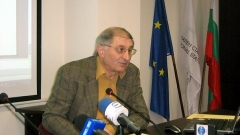 Ο υφηγητής Γιορντάν Κάλτσεφ από την Εθνική Στατιστική Υπηρεσία