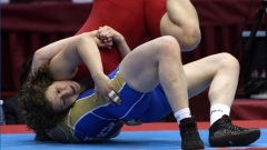 Stanka Zlatewa (im roten Trikot) hat auf den Europameisterschaften in Baku den Titel in ihrer Gewichtsklasse bis 72 Kilogramm zum fünften Mal in Folge gewonnen
