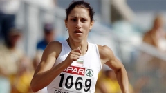 Vanya Stambolova, Avusturya Sankt Pölten’de geçen Atletizm Turnuvasında 400 metre engelli koşuda birinci oldu.