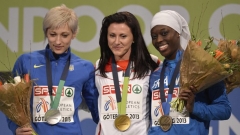 Tesdschan Naimowa gewann den EM-Titel über 60 Meter mit einer persönlichen Bestzeit von 7,10 Sekunden. Silber holte Marija Rjemjen aus der Ukraine, Bronze ging an die Französin Myriam Soumarè.