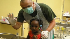 Το 2010 μετά το σεισμό στην Αϊτή η Βουλγαρία είναι μία από τις λίγες χώρες που εκτός από ανθρωπιστική βοήθεια στέλνει και ομάδα ιατρών