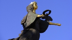 Το άγαλμα της Αγίας Σόφιας του γλύπτη Γκεόργκι Τσαπκάνοφ