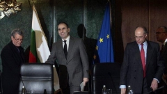 Ο υπουργός Εσωτερικών, Τσβετάν Τσβετάνοφ, και ο πρέσβης της Ιταλίας, Στέφανο Μπενάτσο, στο φόρουμ