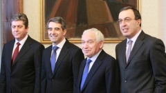 Από αριστερά - Γκεόργκι Παρβάνοφ, Ρόσεν Πλέβνελιεφ, Ζέλιο Ζέλεφ και Πέταρ Στογιάνοφ