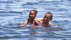 Барак Обама и Саша в Мексиканския залив