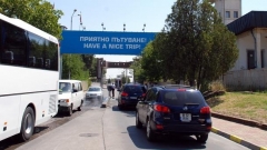 Трафикът на ГКПП „Капитан Андреево“ е натоварен заради многото пътуващи от Западна Европа към Турция.