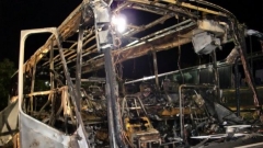 Взривеният автобус в Сарафово, архив.