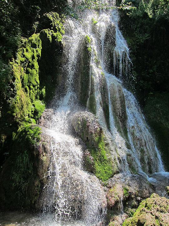 Община Летница отчита ръст на туристите на Крушунските водопади от